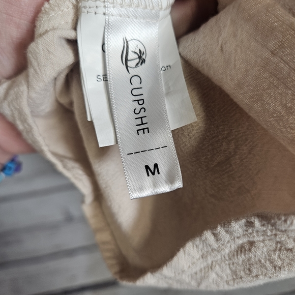 Cupshe ruffle button dress - Picture 8 of 9